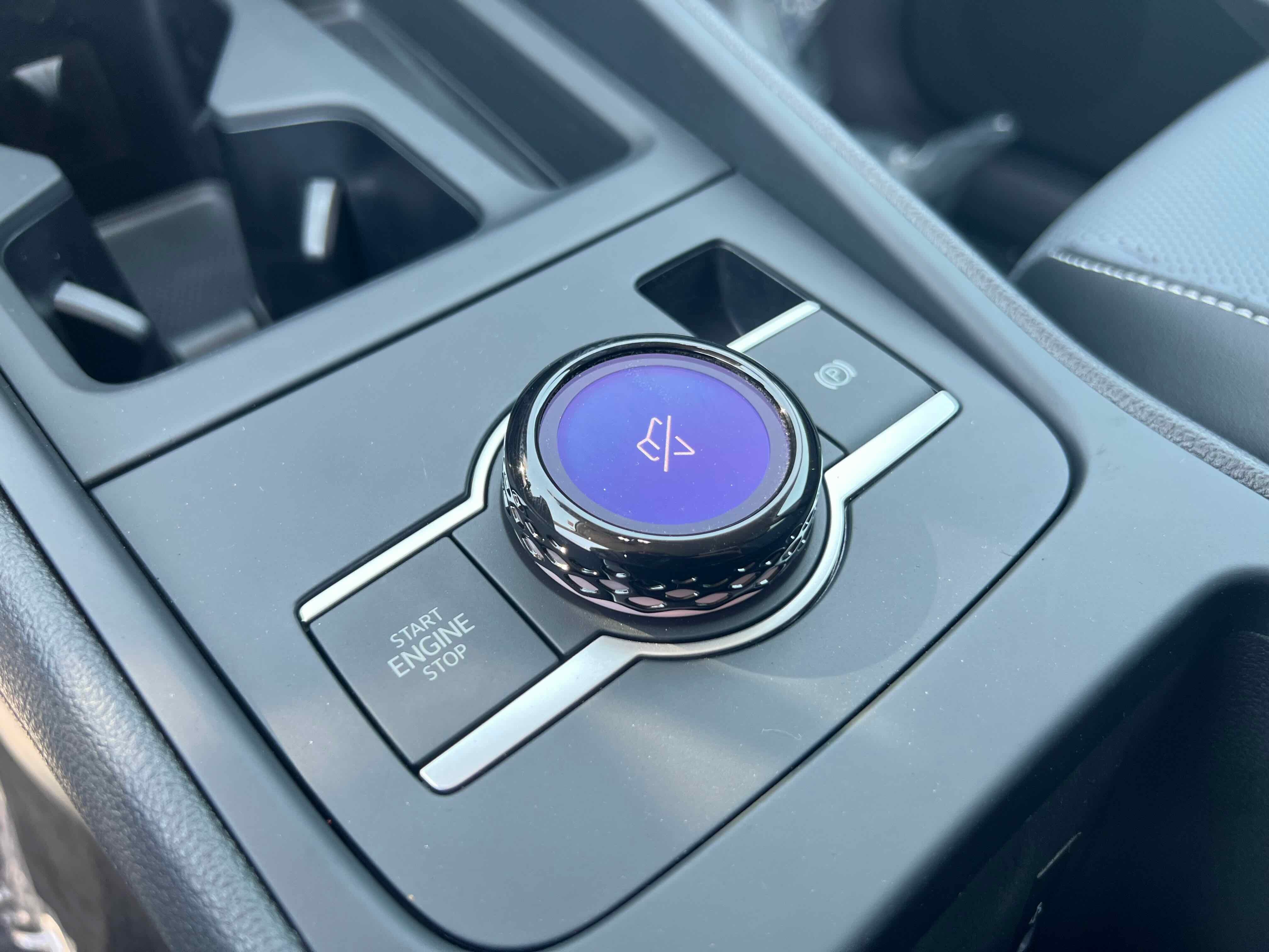 2025 Volkswagen Tiguan SE