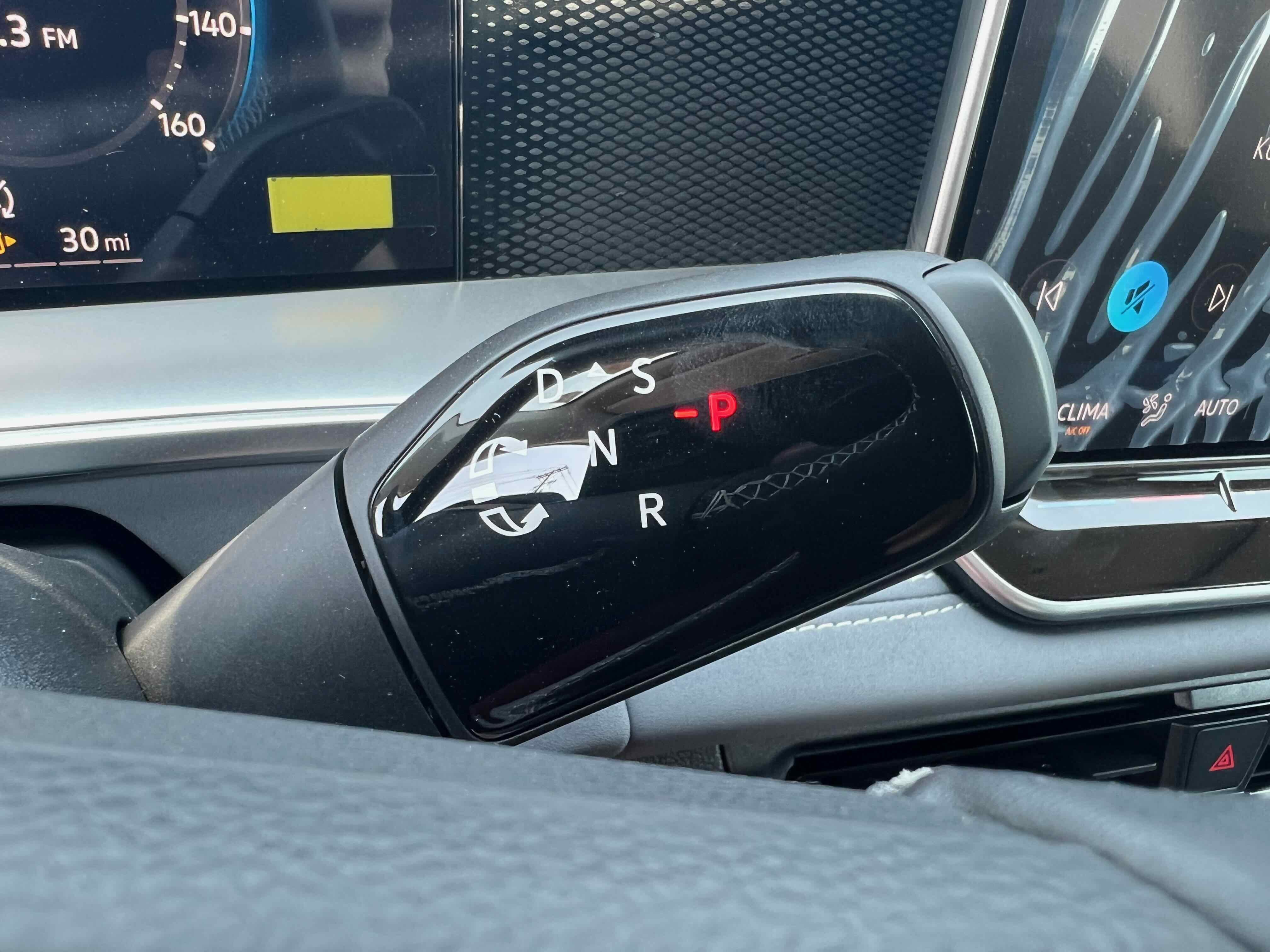 2025 Volkswagen Tiguan SE