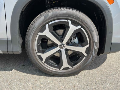 2025 Volkswagen Tiguan SE