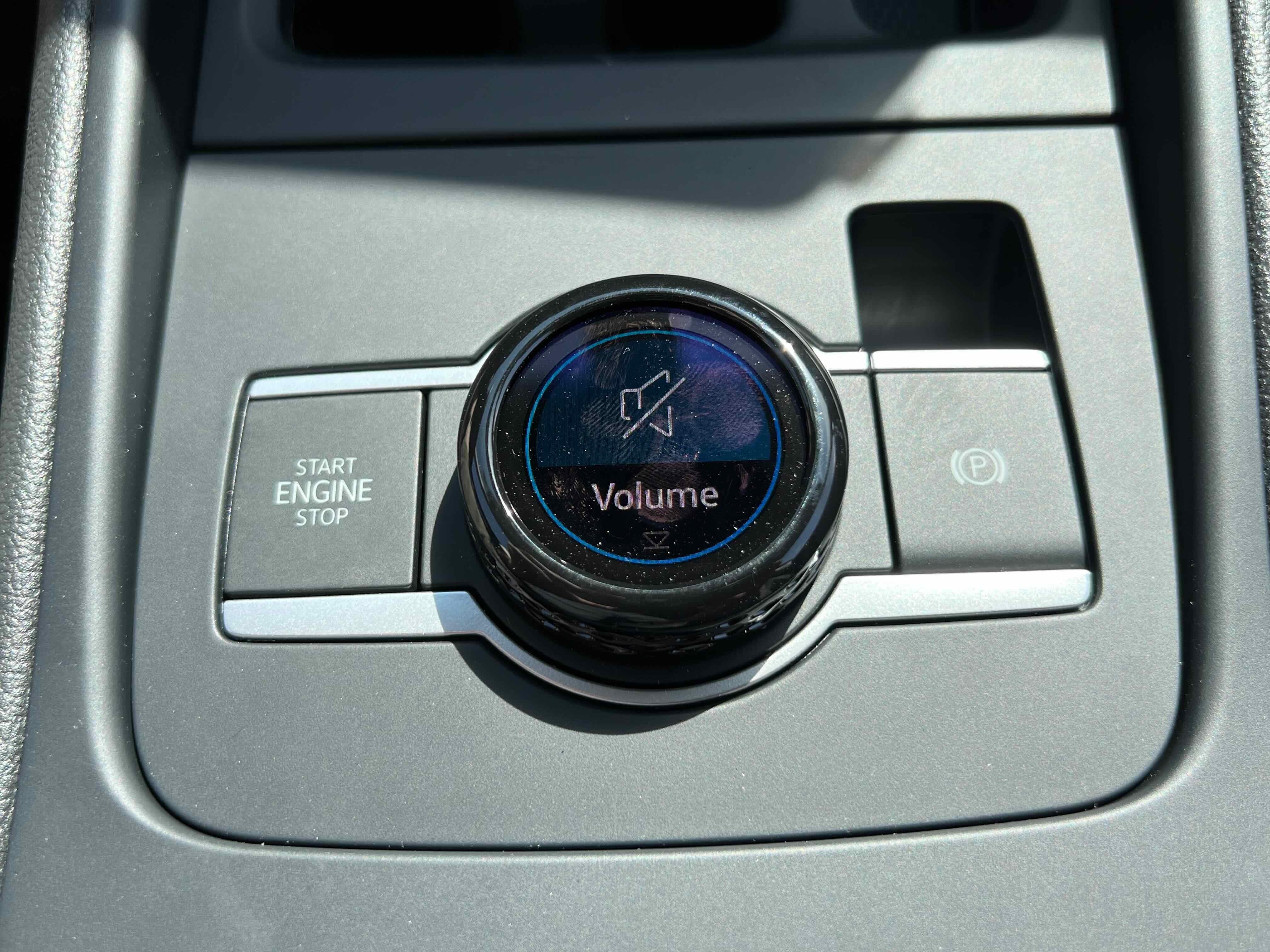 2025 Volkswagen Tiguan SE