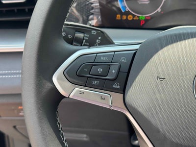 2025 Volkswagen Tiguan SE