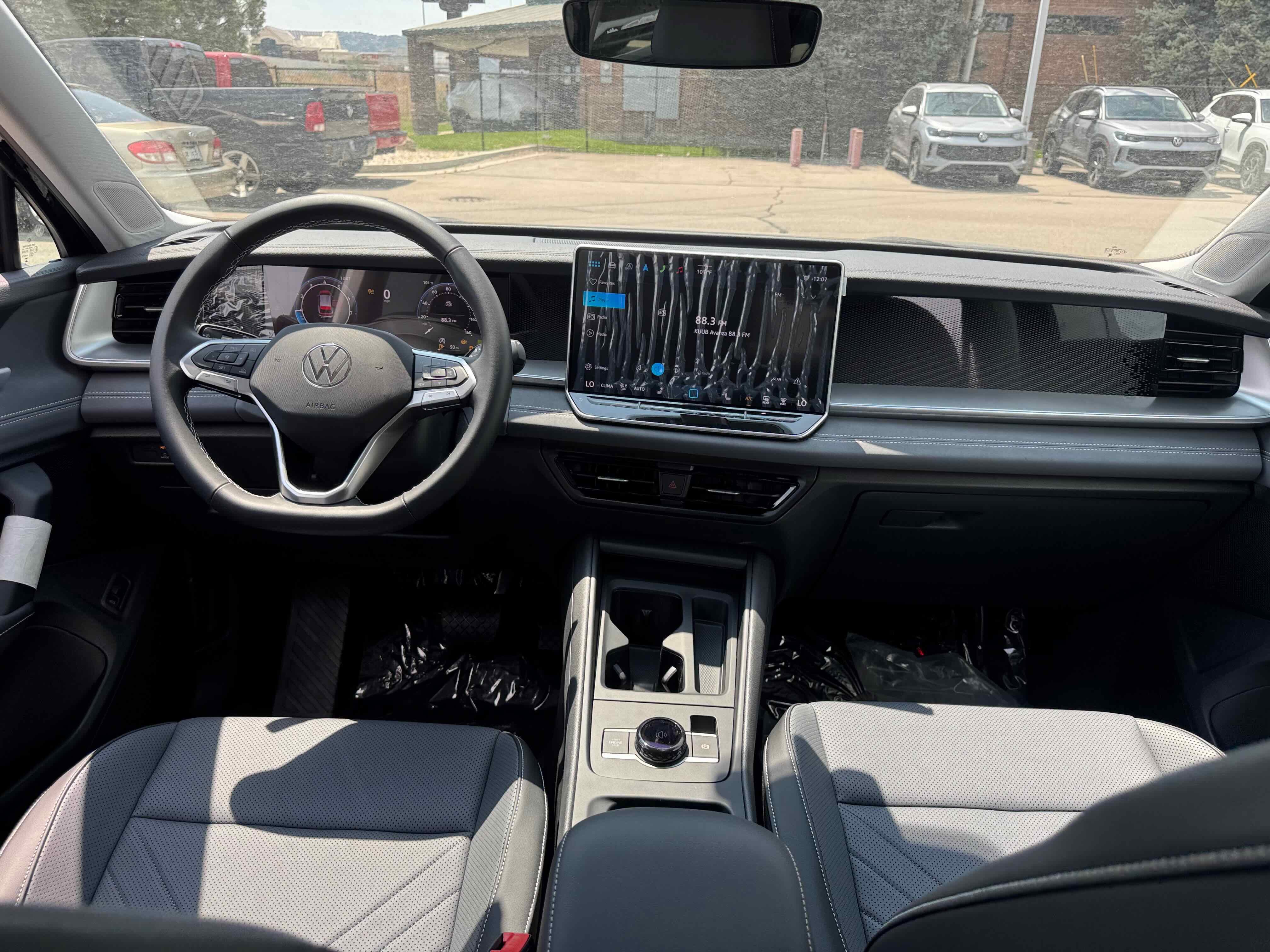 2025 Volkswagen Tiguan SE