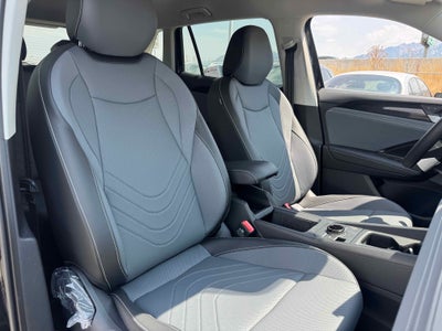 2025 Volkswagen Tiguan SE