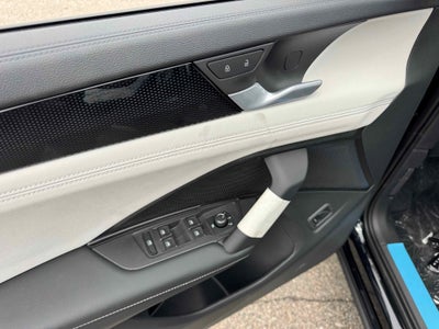 2025 Volkswagen Tiguan SE