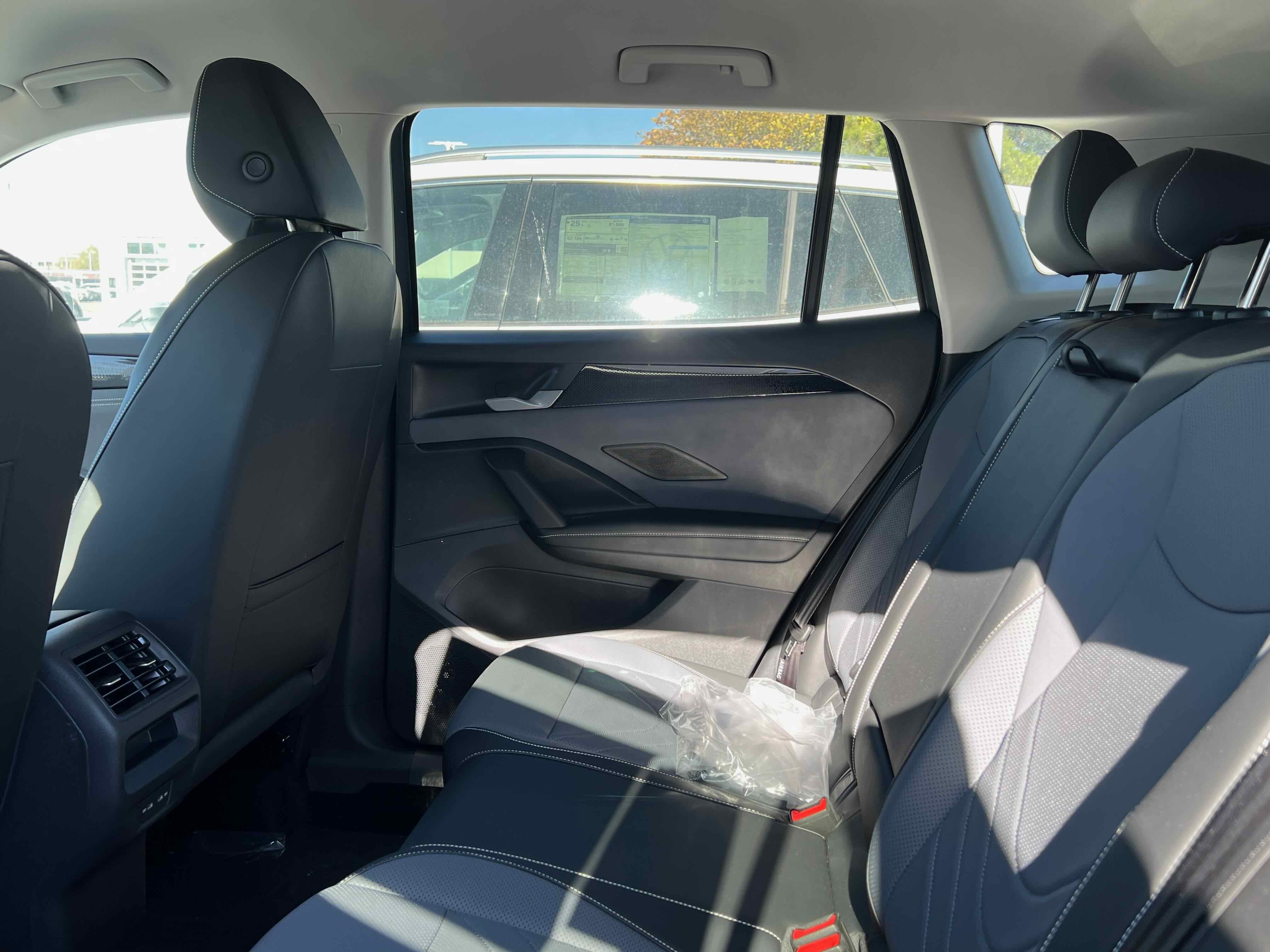 2025 Volkswagen Tiguan SE