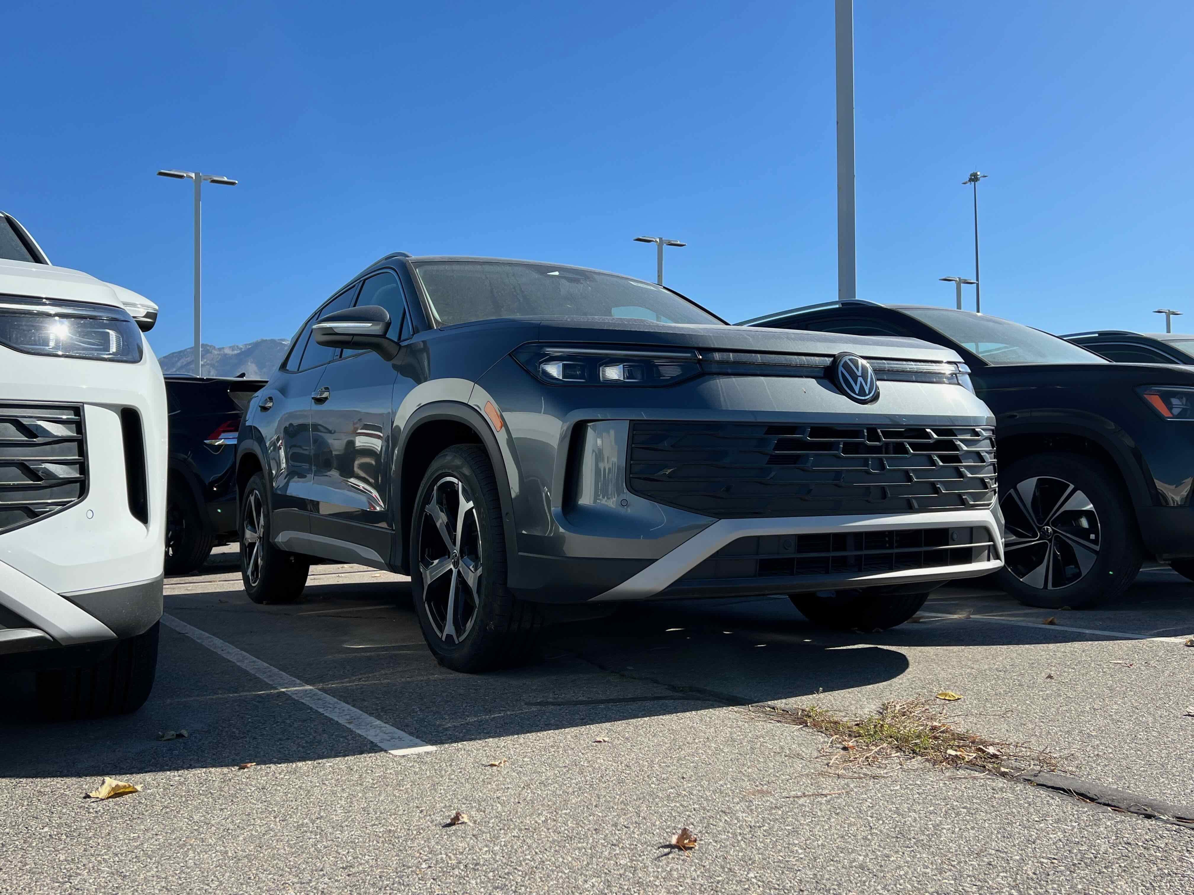 2025 Volkswagen Tiguan SE