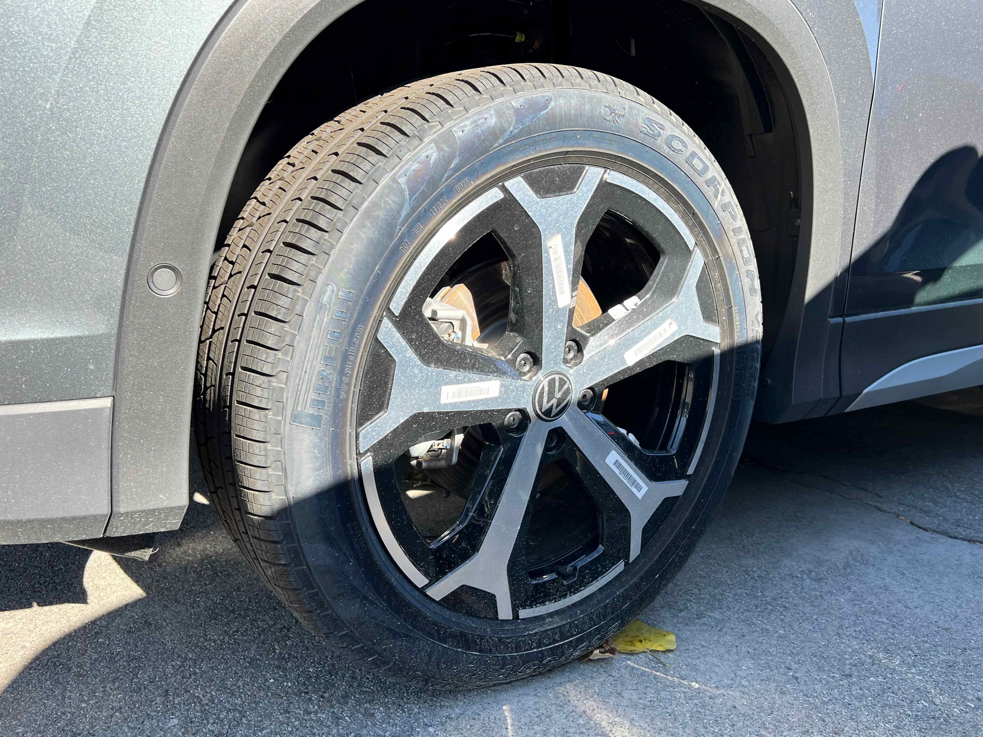 2025 Volkswagen Tiguan SE