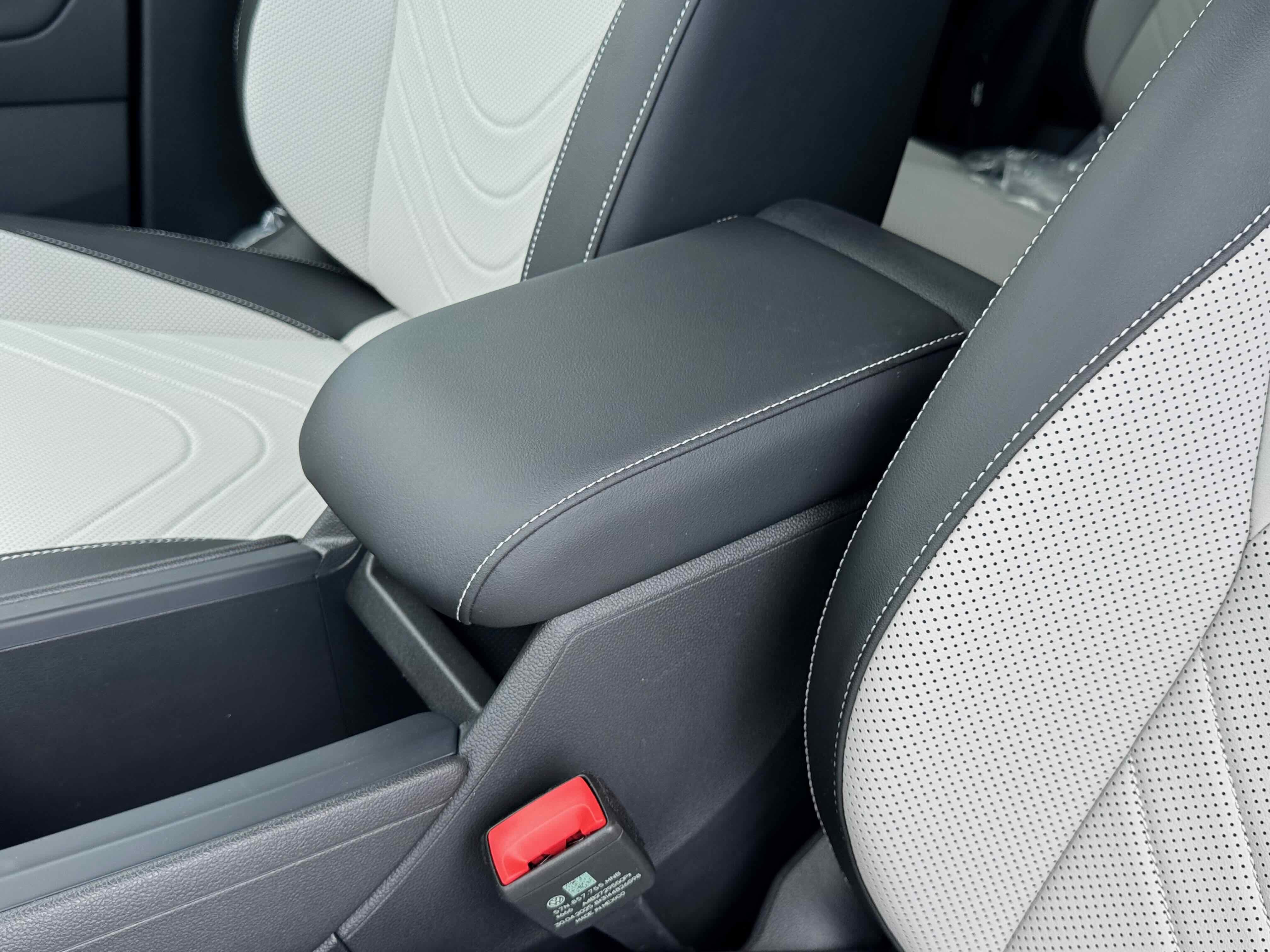 2025 Volkswagen Tiguan SE