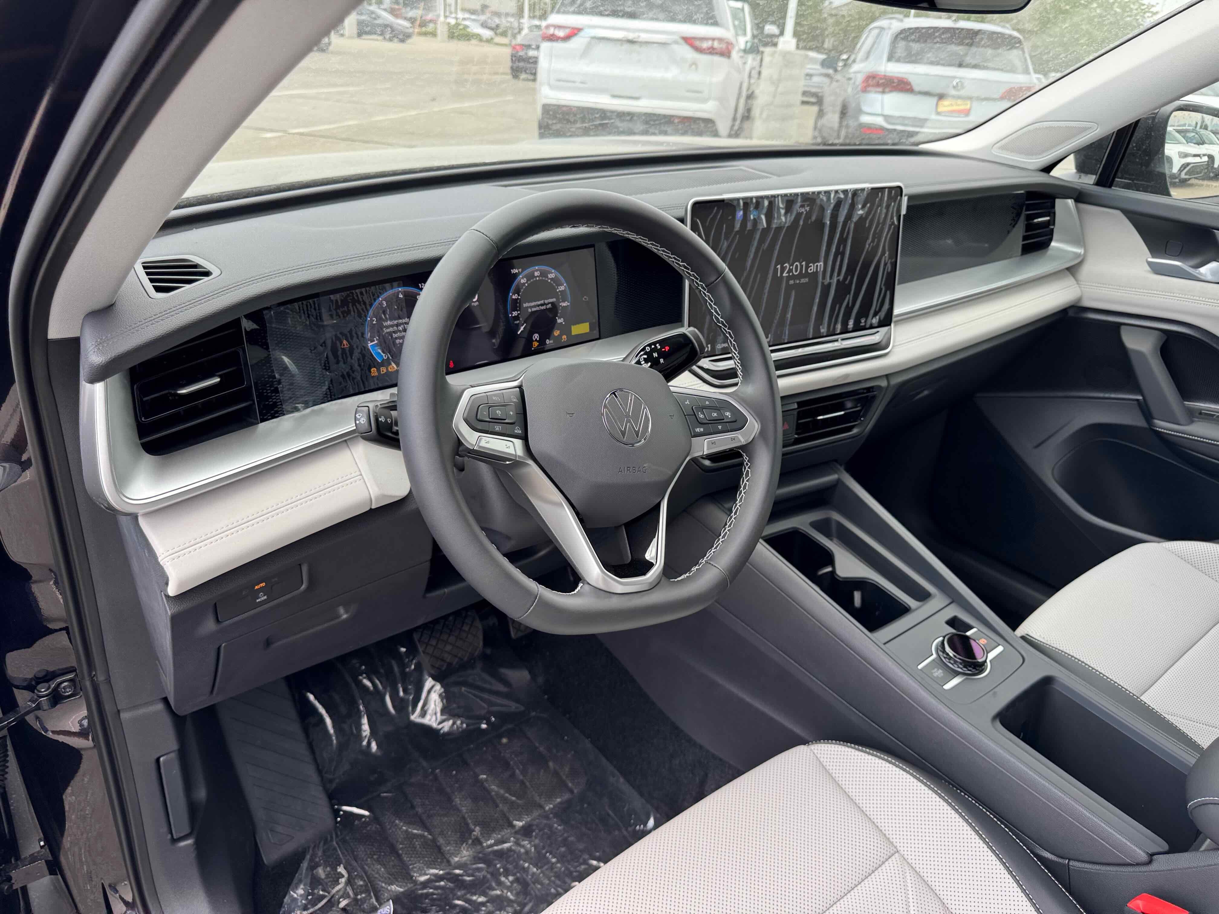 2025 Volkswagen Tiguan SE