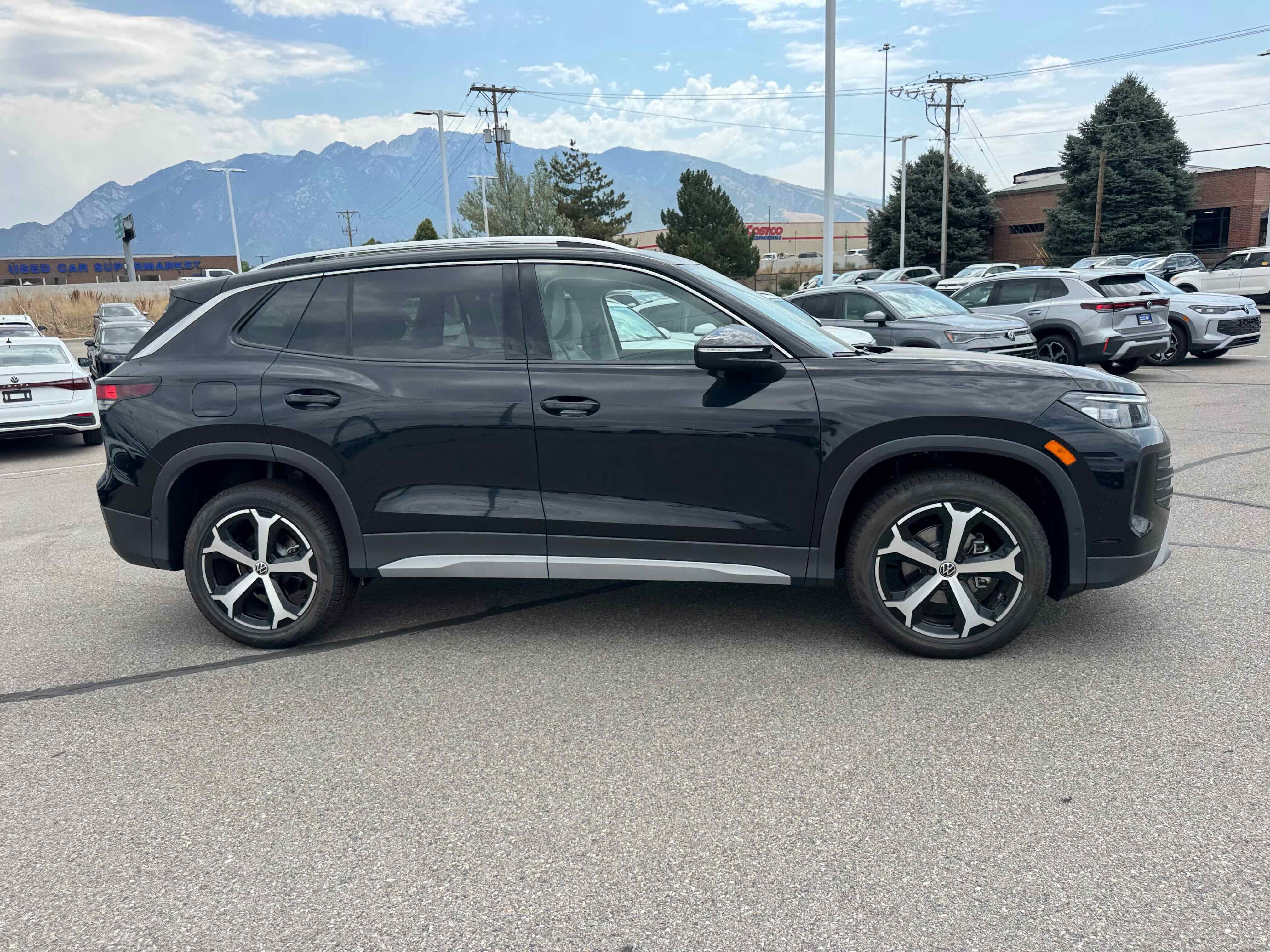 2025 Volkswagen Tiguan SE