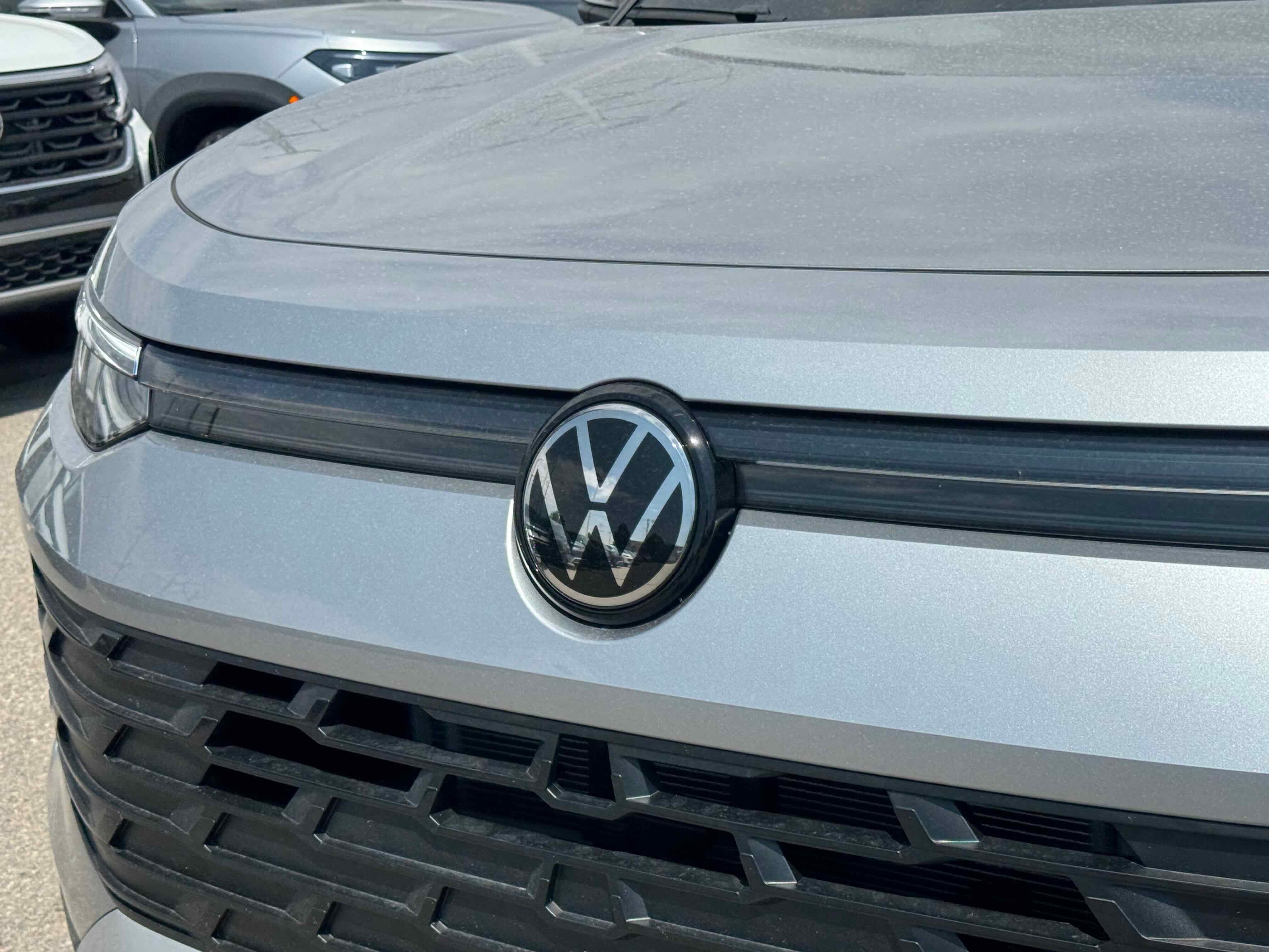 2025 Volkswagen Tiguan SE