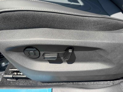 2025 Volkswagen Tiguan SE