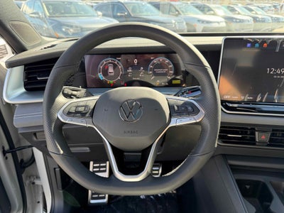 2026 Volkswagen Tiguan SE R-Line Black