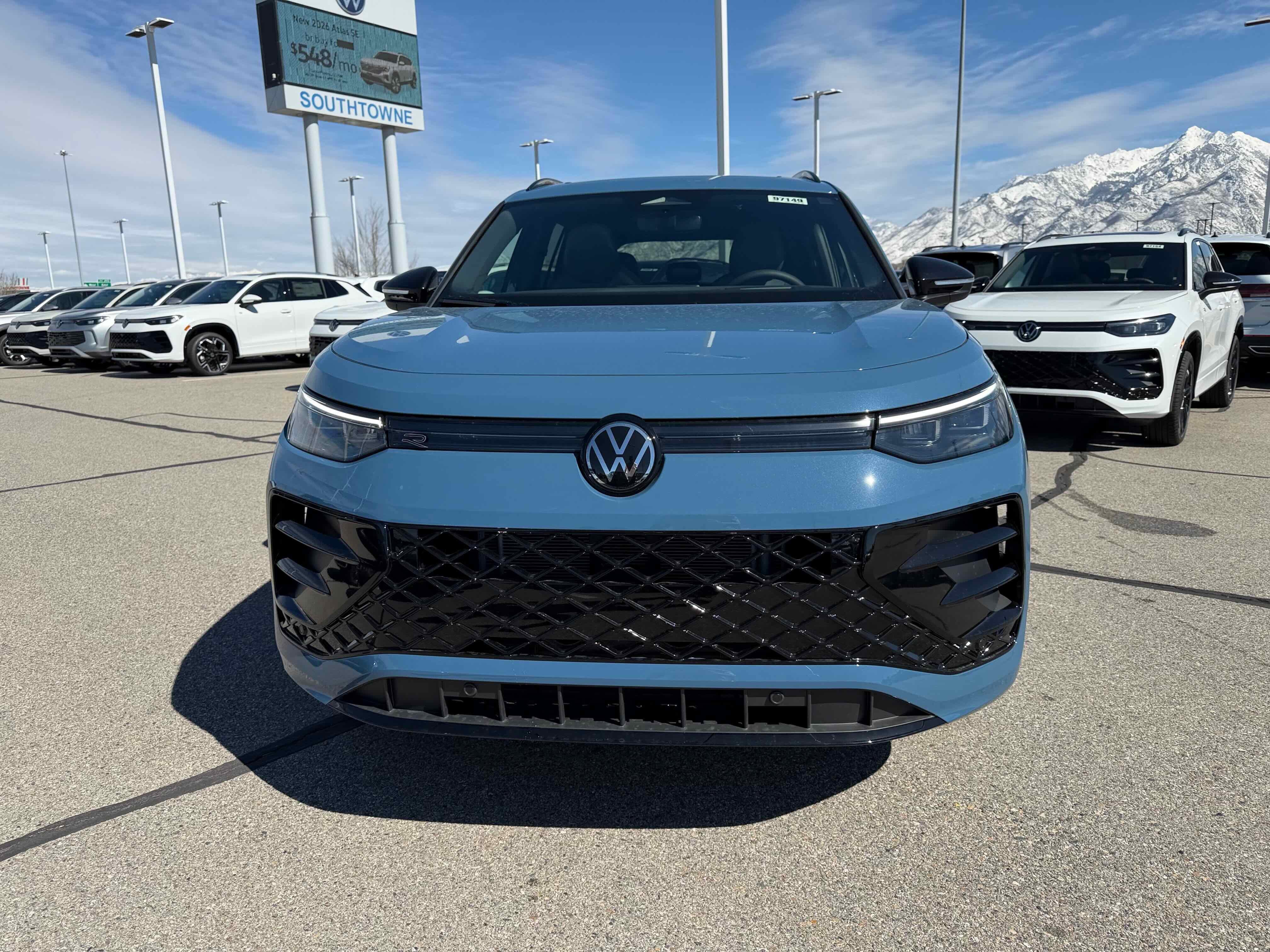 2026 Volkswagen Tiguan SE R-Line Black