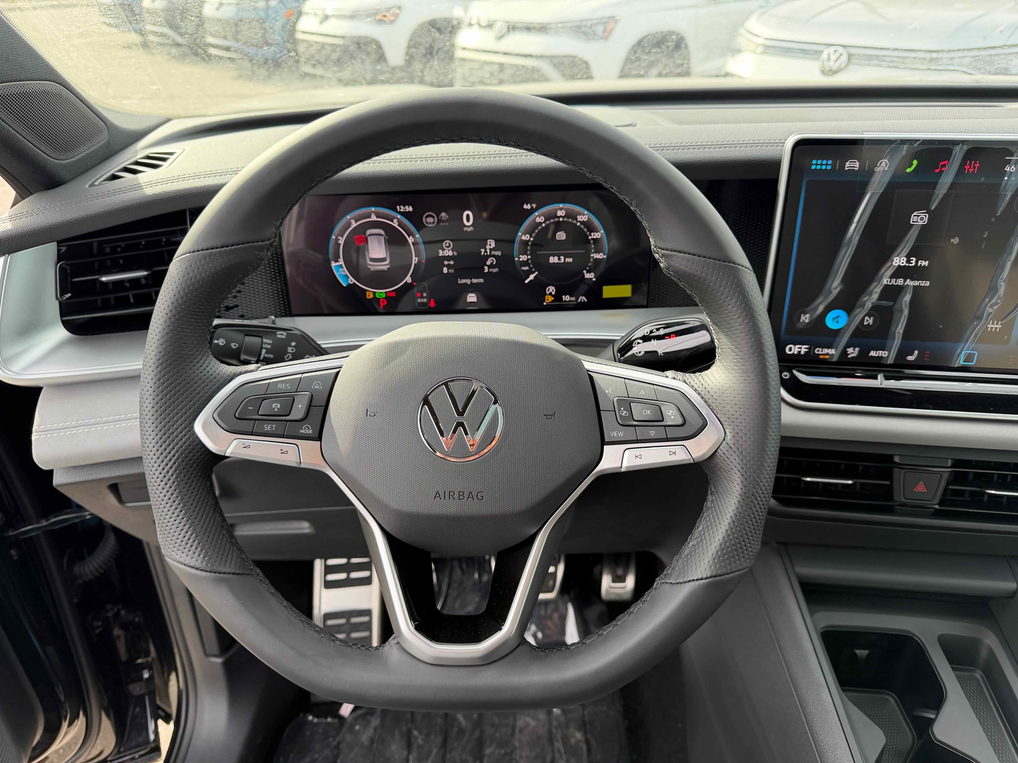 2026 Volkswagen Tiguan SE R-Line Black