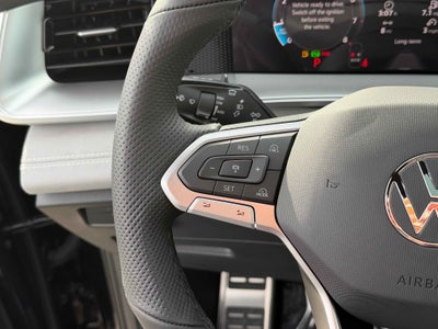 2026 Volkswagen Tiguan SE R-Line Black