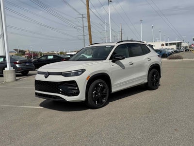 2026 Volkswagen Tiguan SE R-Line Black