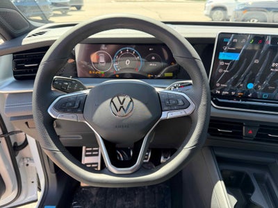2026 Volkswagen Tiguan SE R-Line Black