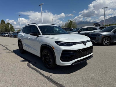 2026 Volkswagen Tiguan SE R-Line Black