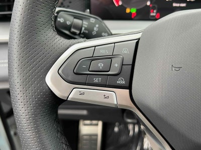 2026 Volkswagen Tiguan SE R-Line Black