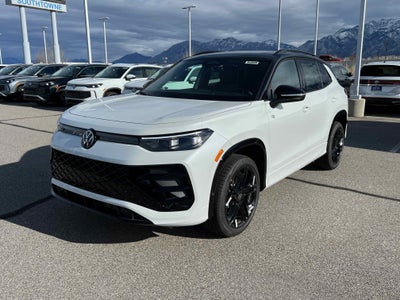 2026 Volkswagen Tiguan SE R-Line Black