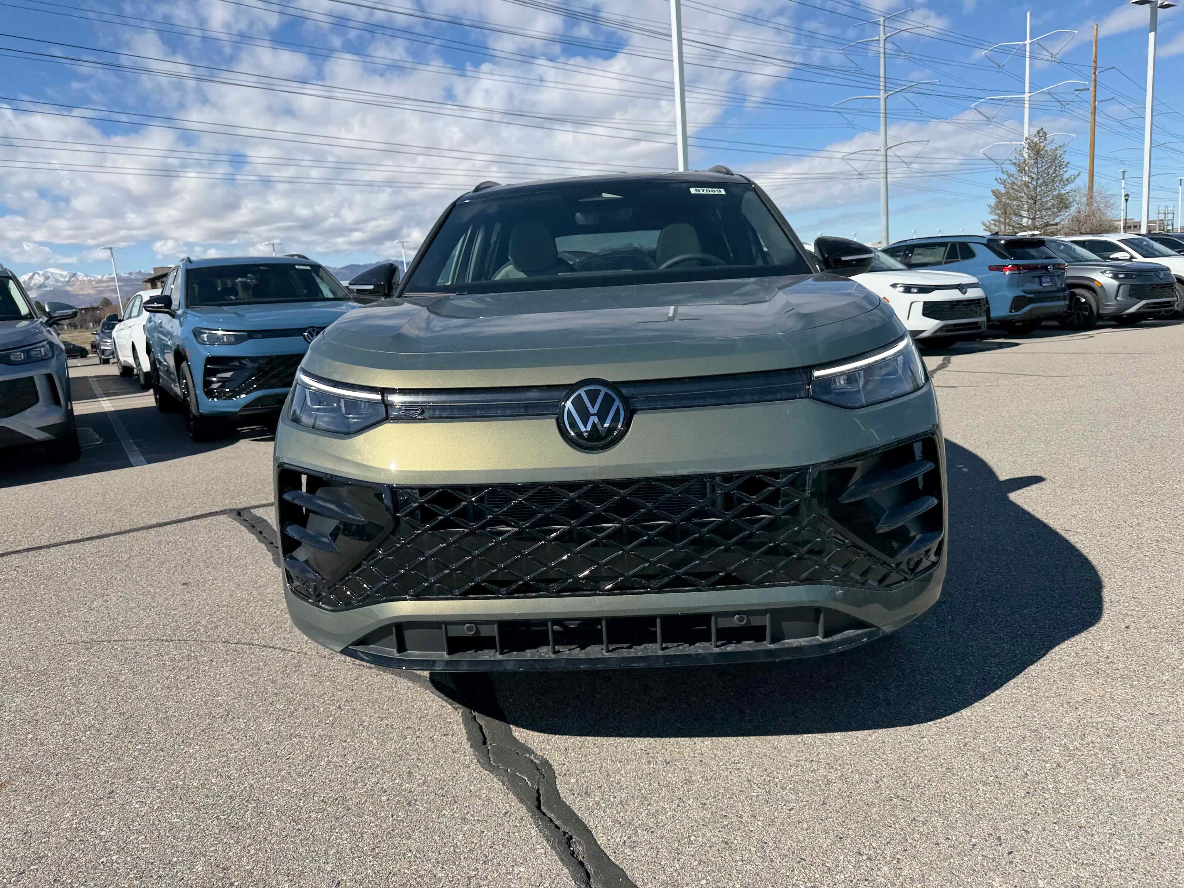 2026 Volkswagen Tiguan SE R-Line Black