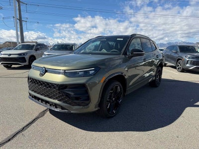 2026 Volkswagen Tiguan SE R-Line Black