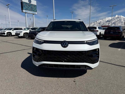 2026 Volkswagen Tiguan SE R-Line Black