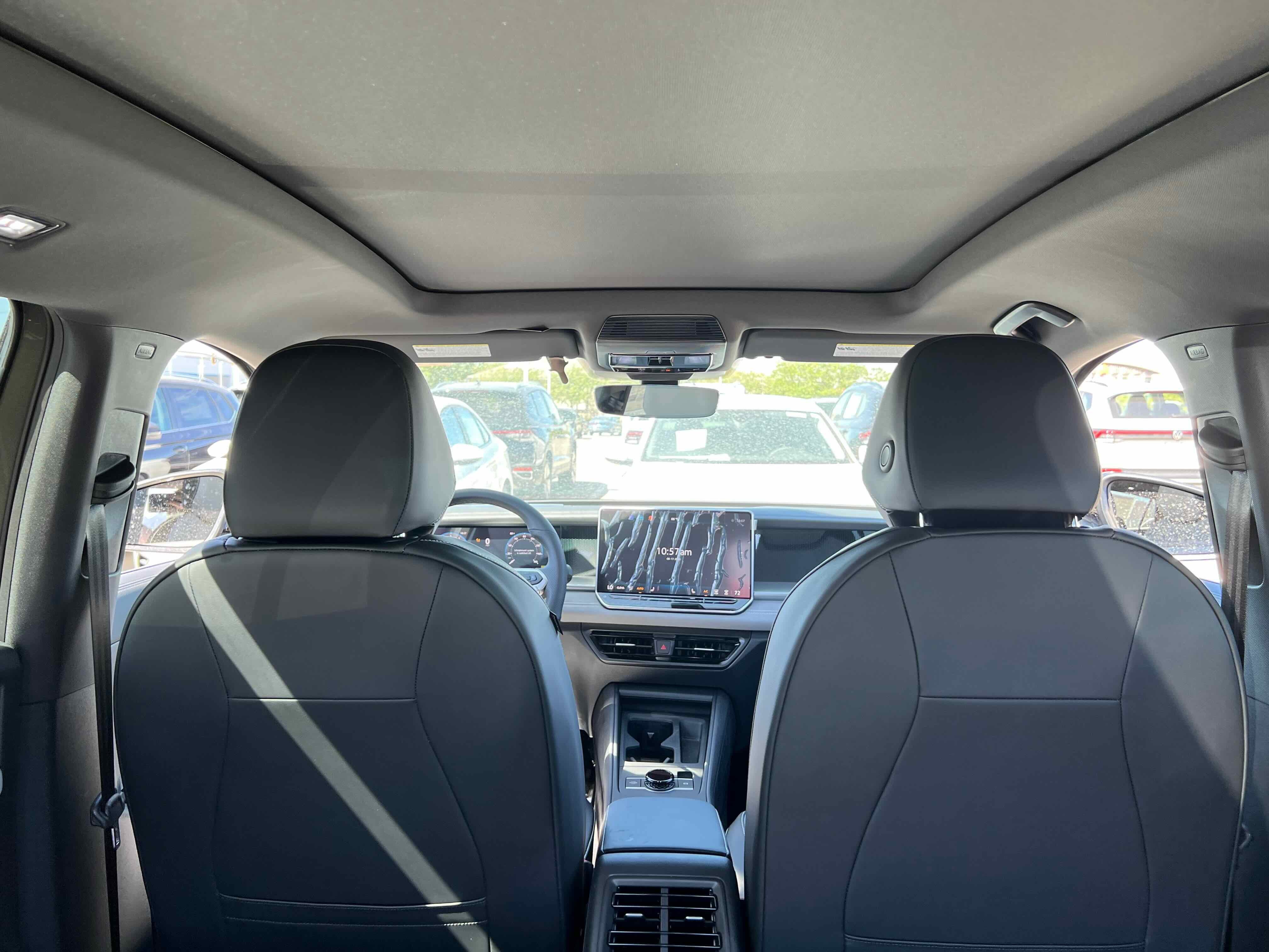 2025 Volkswagen Tiguan SE R-Line Black