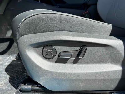 2025 Volkswagen Tiguan SE R-Line Black