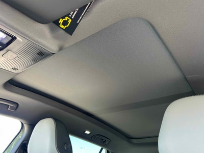 2025 Volkswagen Tiguan SE R-Line Black