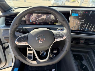 2026 Volkswagen Tiguan SE R-Line Black