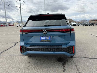 2026 Volkswagen Tiguan SE R-Line Black