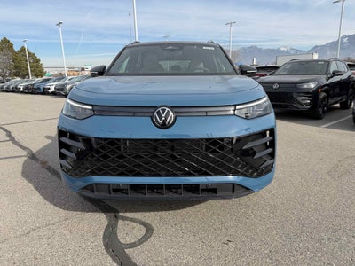 2026 Volkswagen Tiguan SE R-Line Black