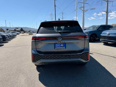 2026 Volkswagen Tiguan SE R-Line Black