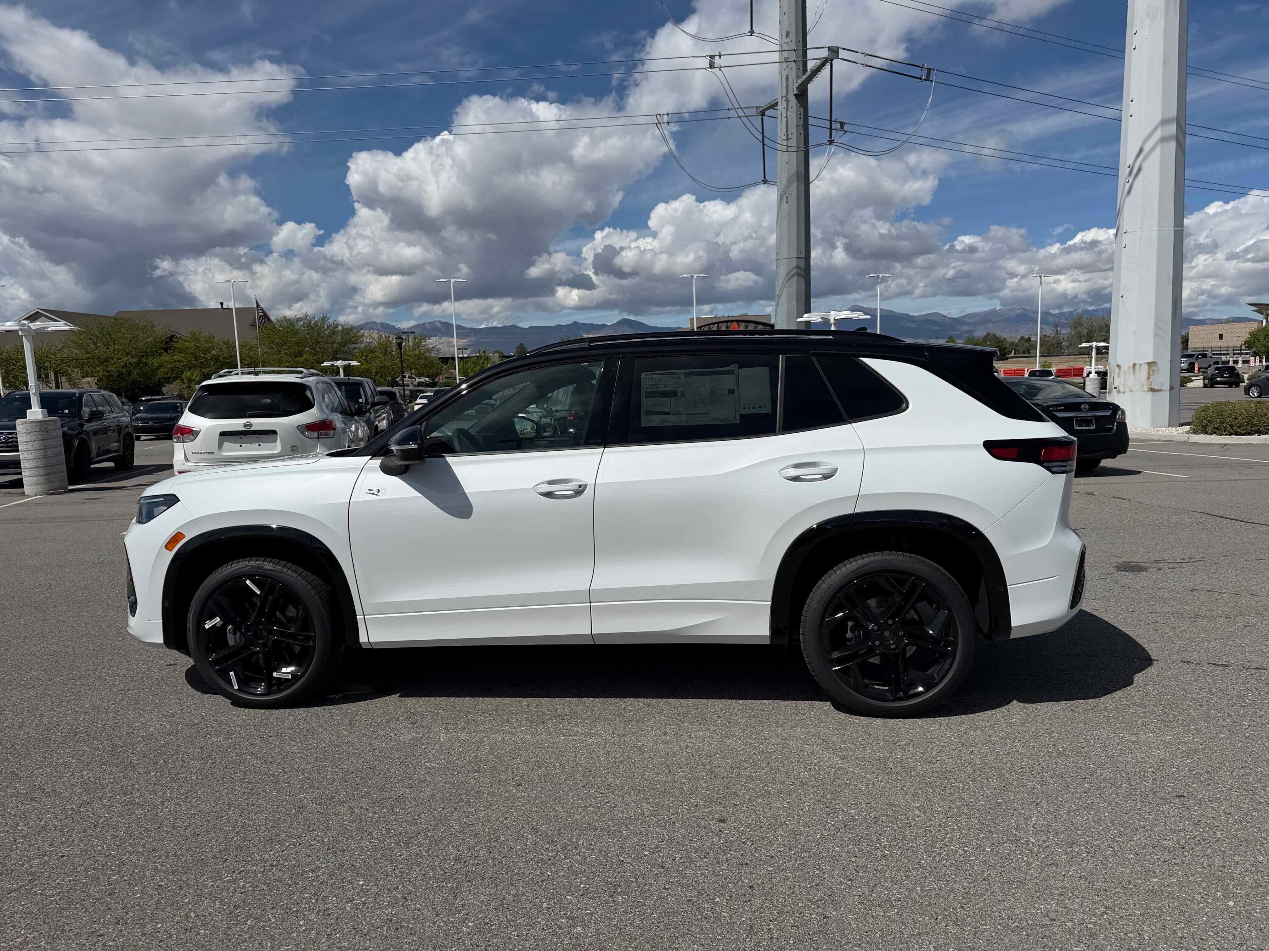 2026 Volkswagen Tiguan SE R-Line Black