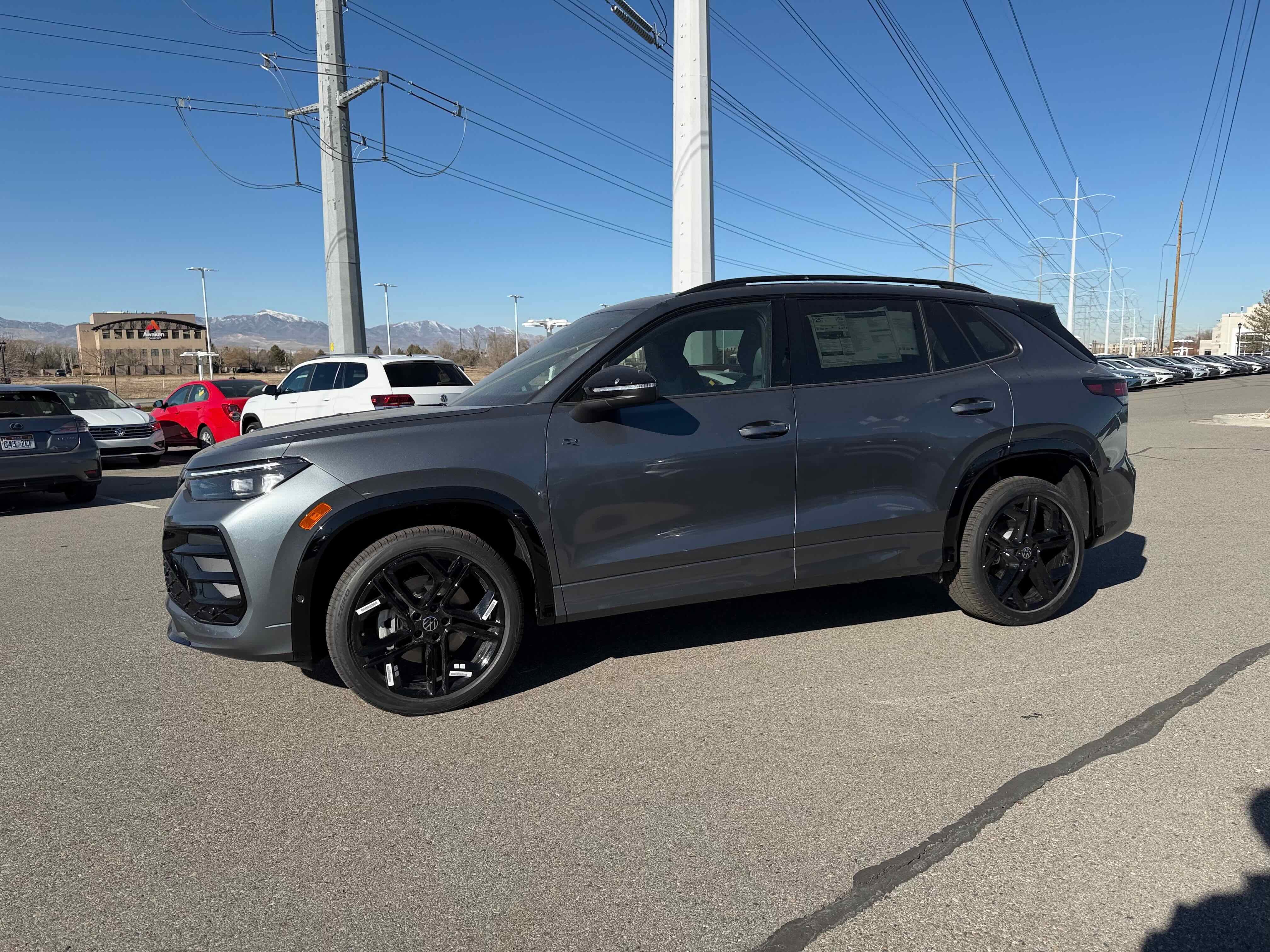 2026 Volkswagen Tiguan SE R-Line Black