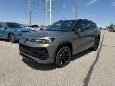 2026 Volkswagen Tiguan SE R-Line Black