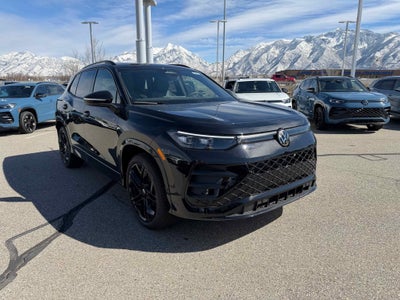 2026 Volkswagen Tiguan SE R-Line Black