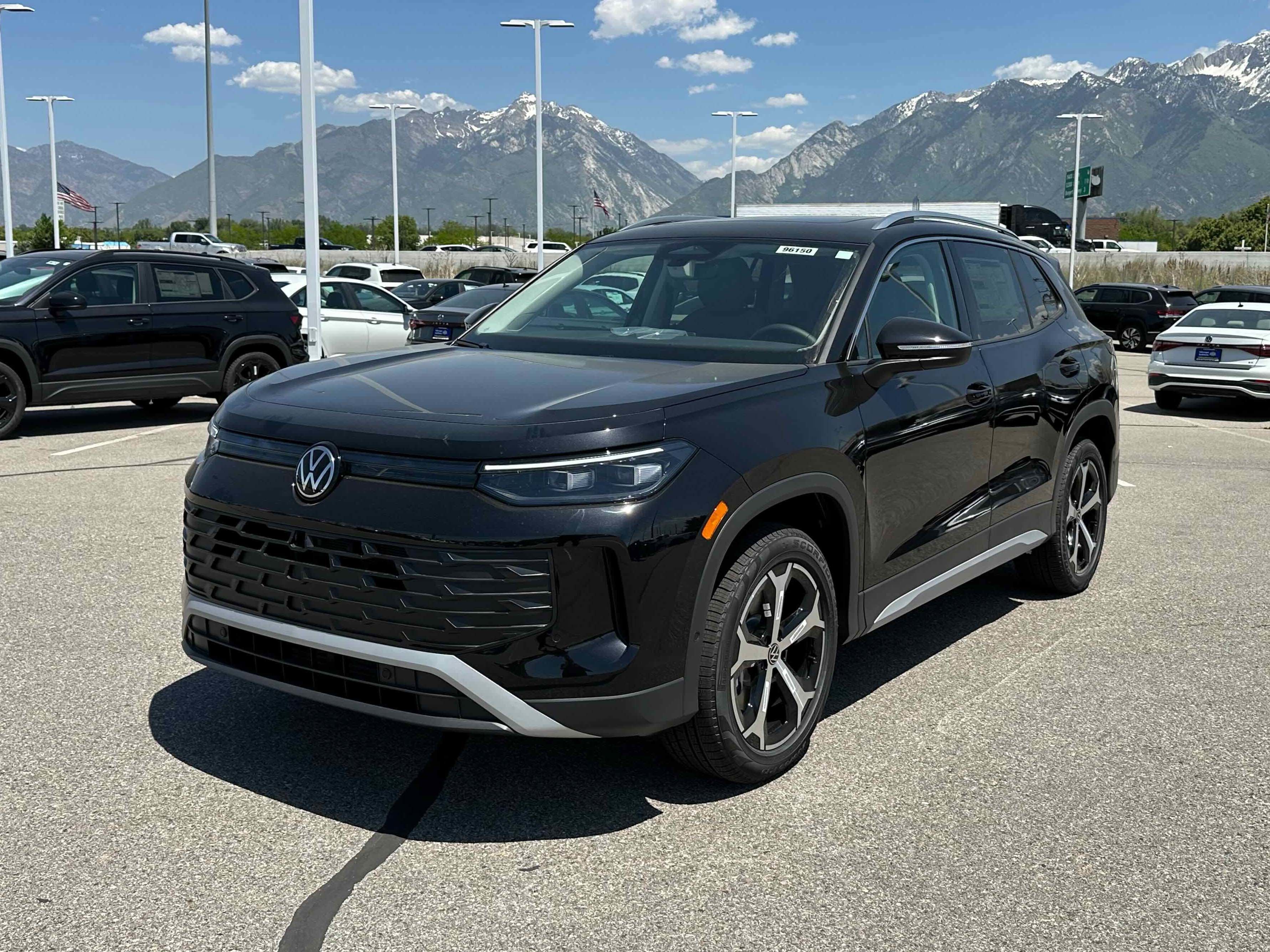 2025 Volkswagen Tiguan SE