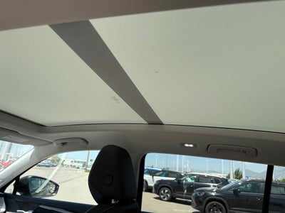 2025 Volkswagen Tiguan SE