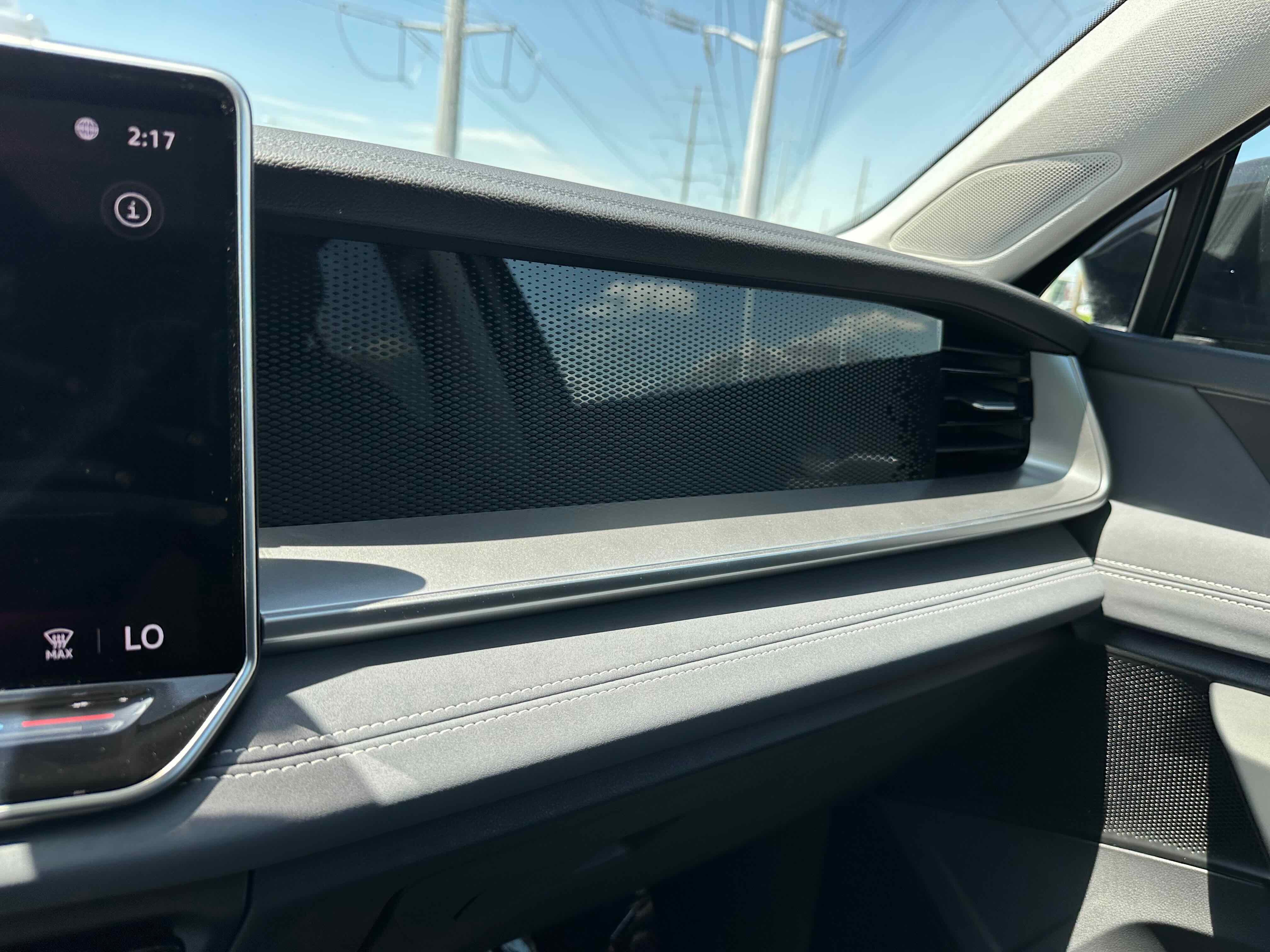 2025 Volkswagen Tiguan SE