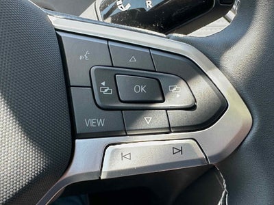 2025 Volkswagen Tiguan SE