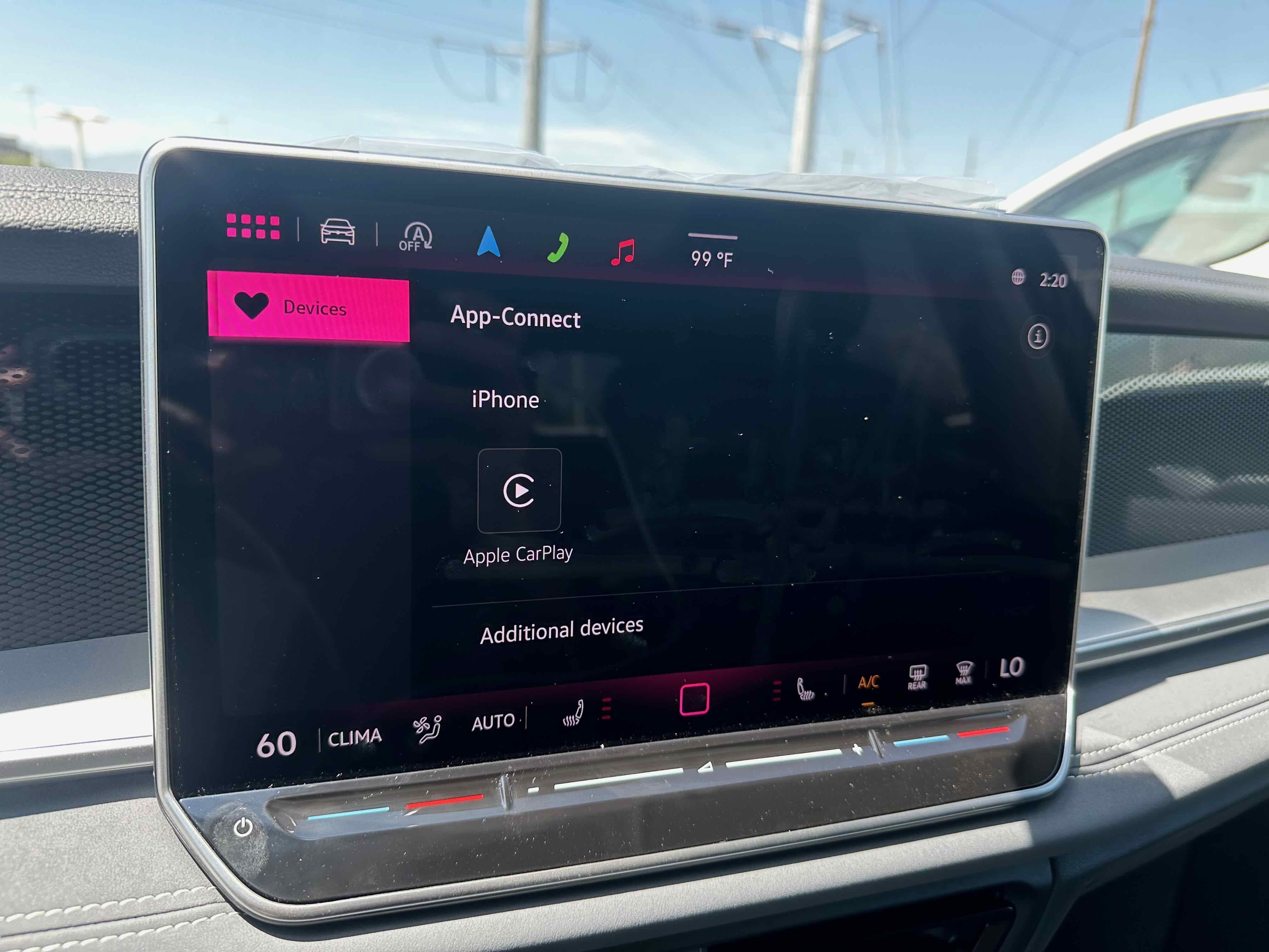 2025 Volkswagen Tiguan SE