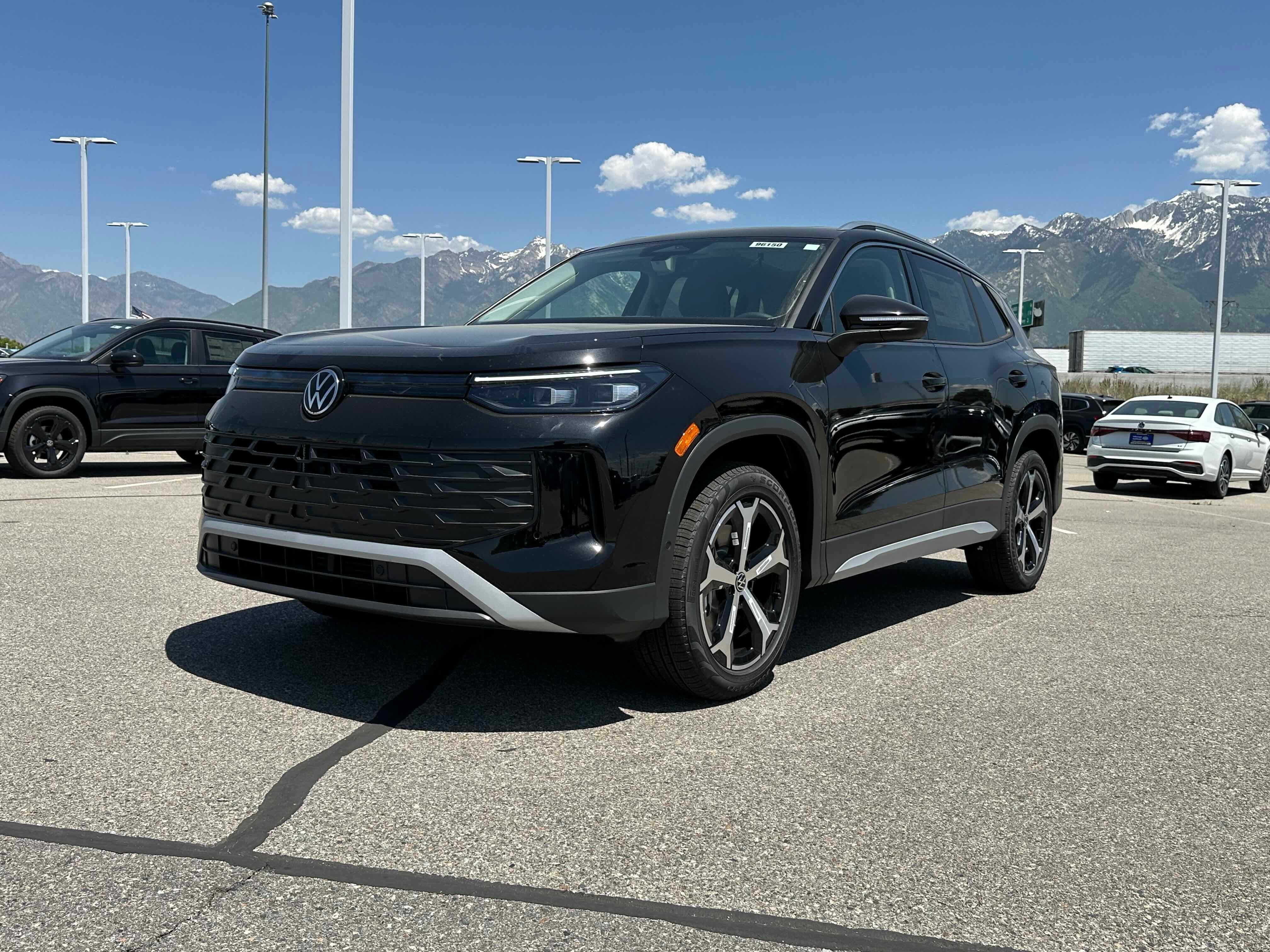 2025 Volkswagen Tiguan SE