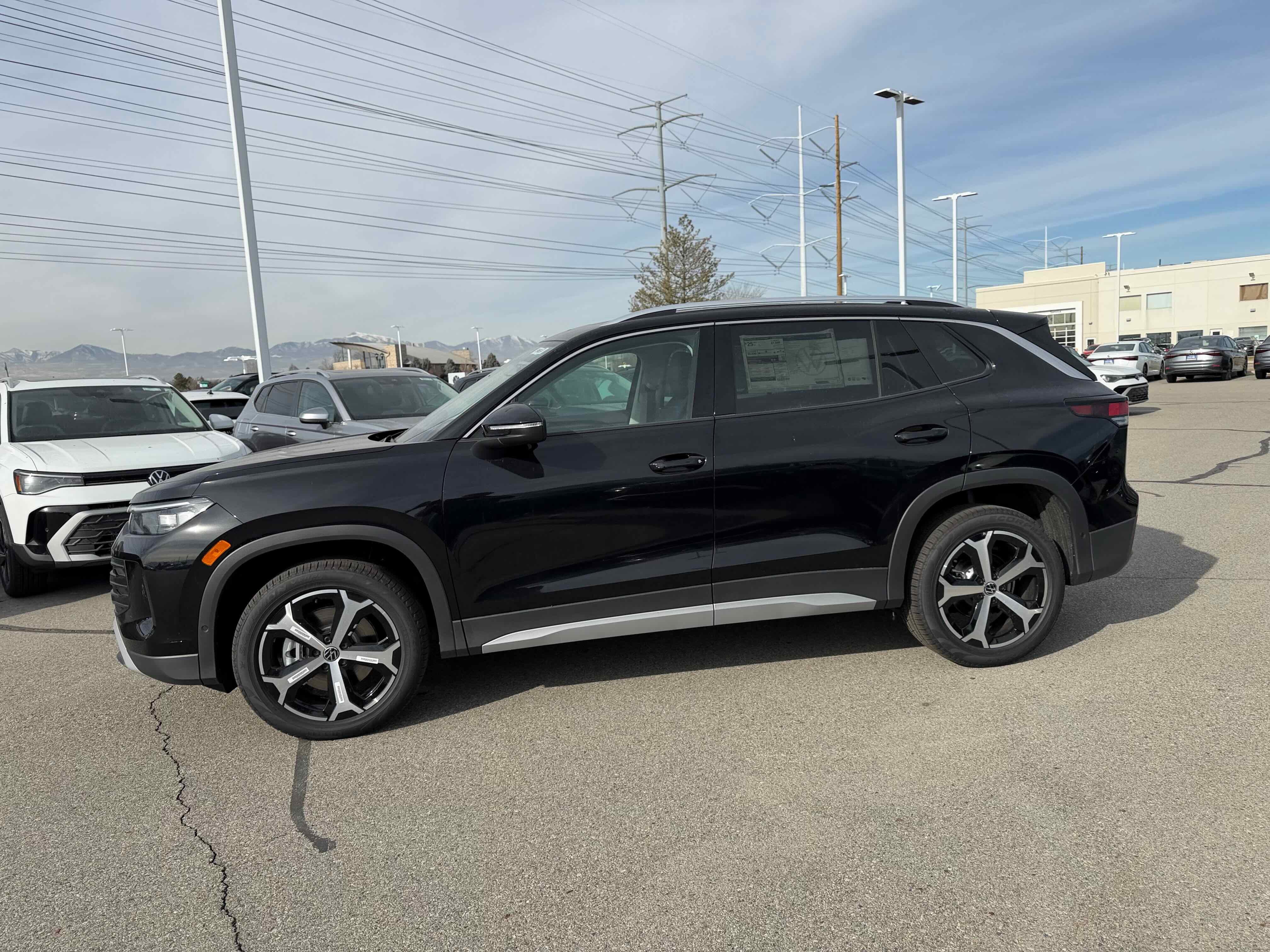 2026 Volkswagen Tiguan SE