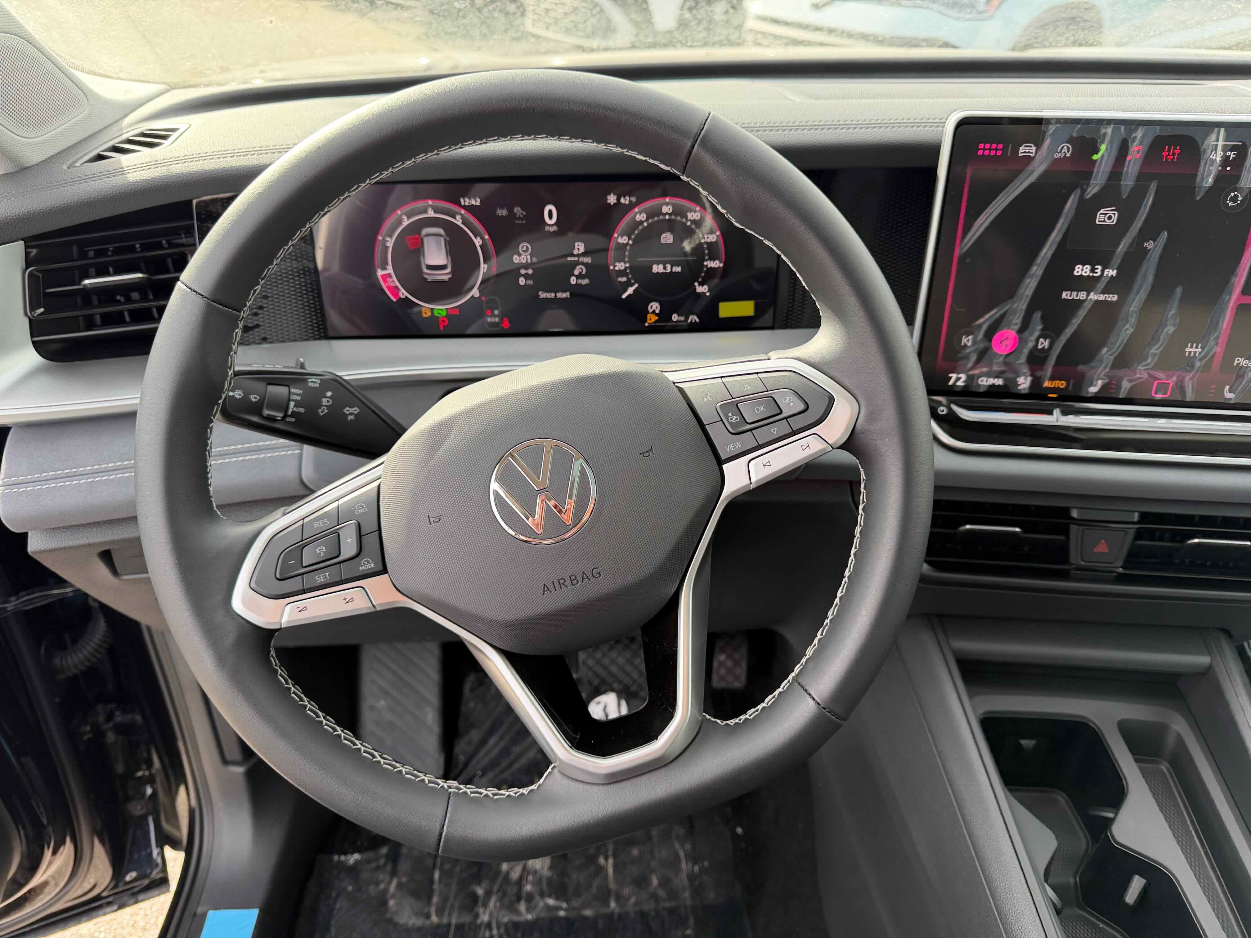 2026 Volkswagen Tiguan SE