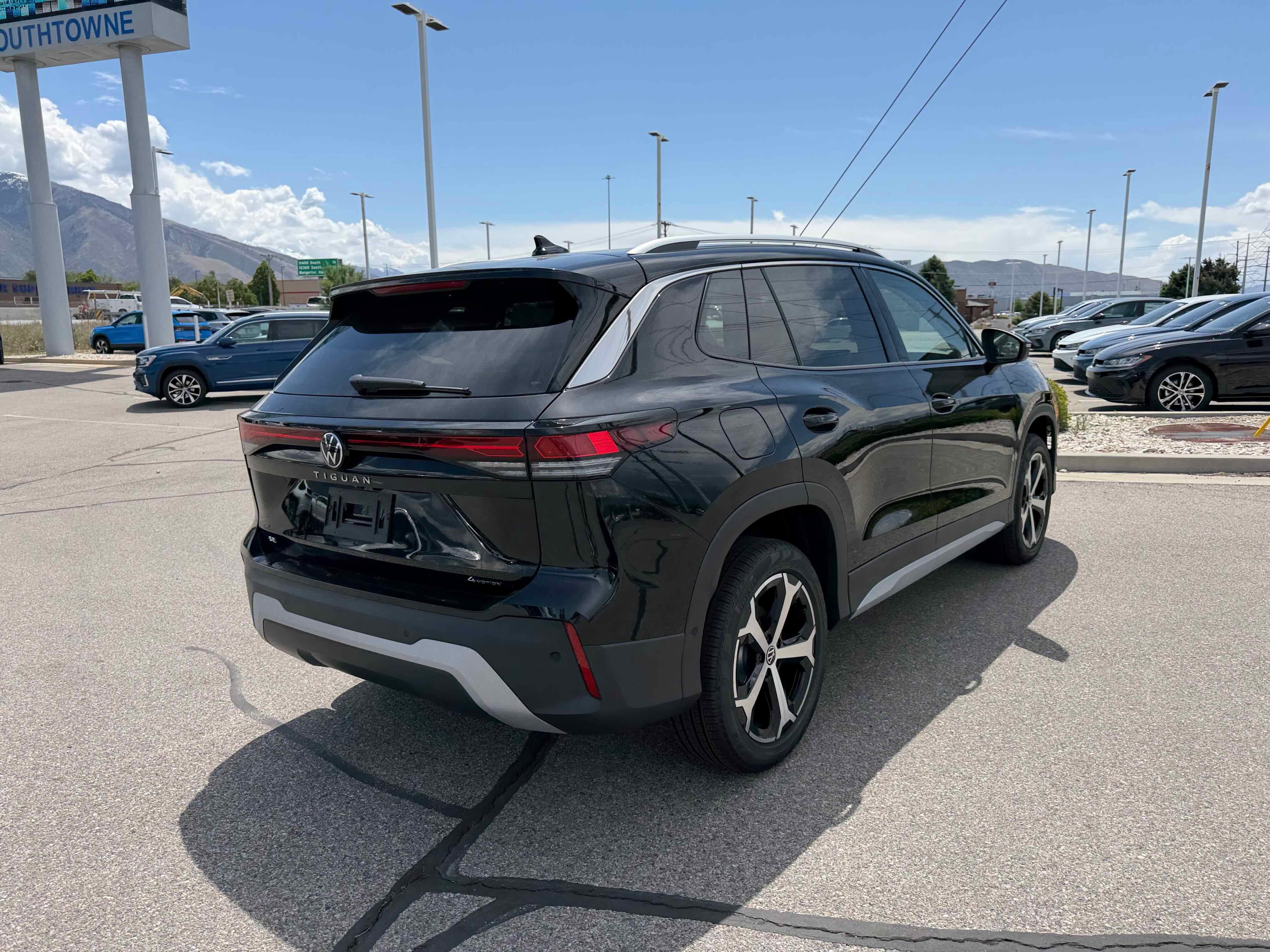 2026 Volkswagen Tiguan SE