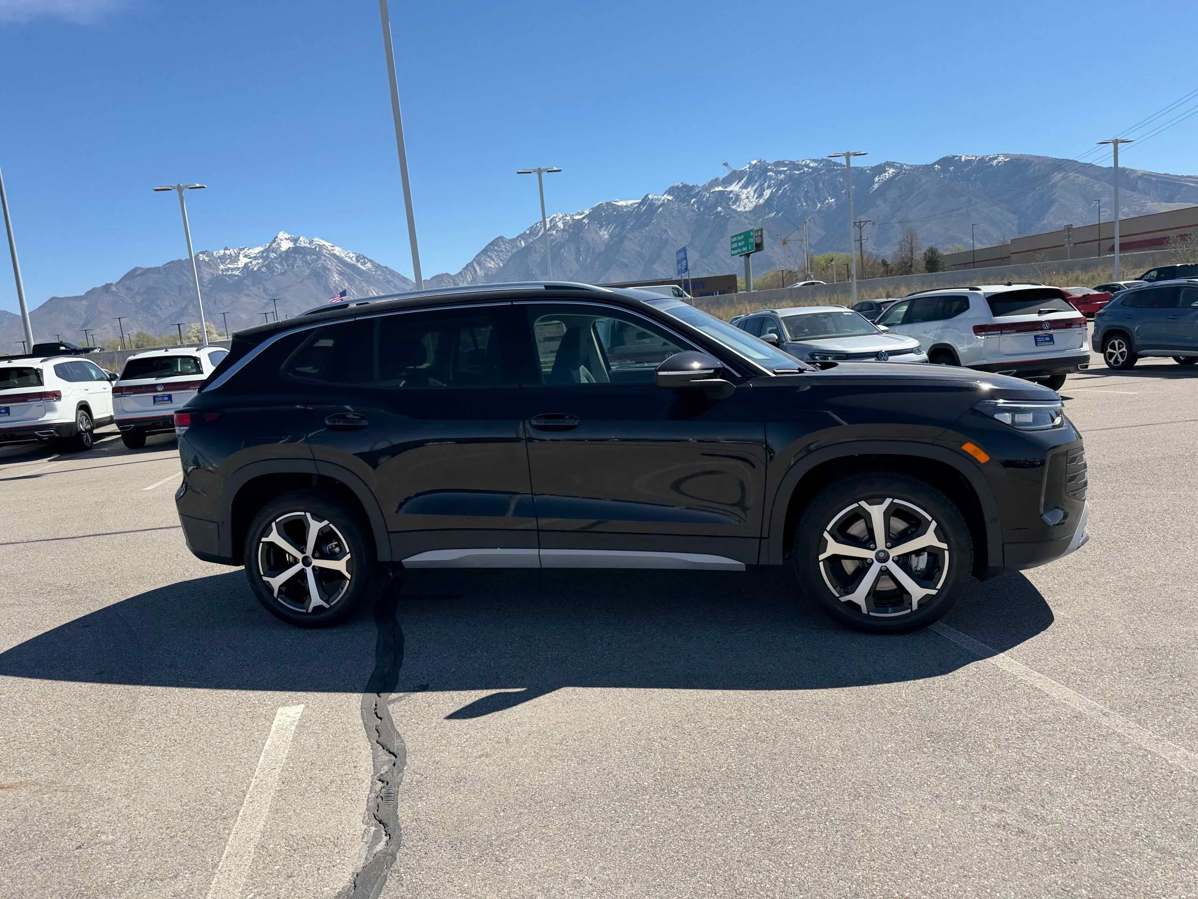 2026 Volkswagen Tiguan SE