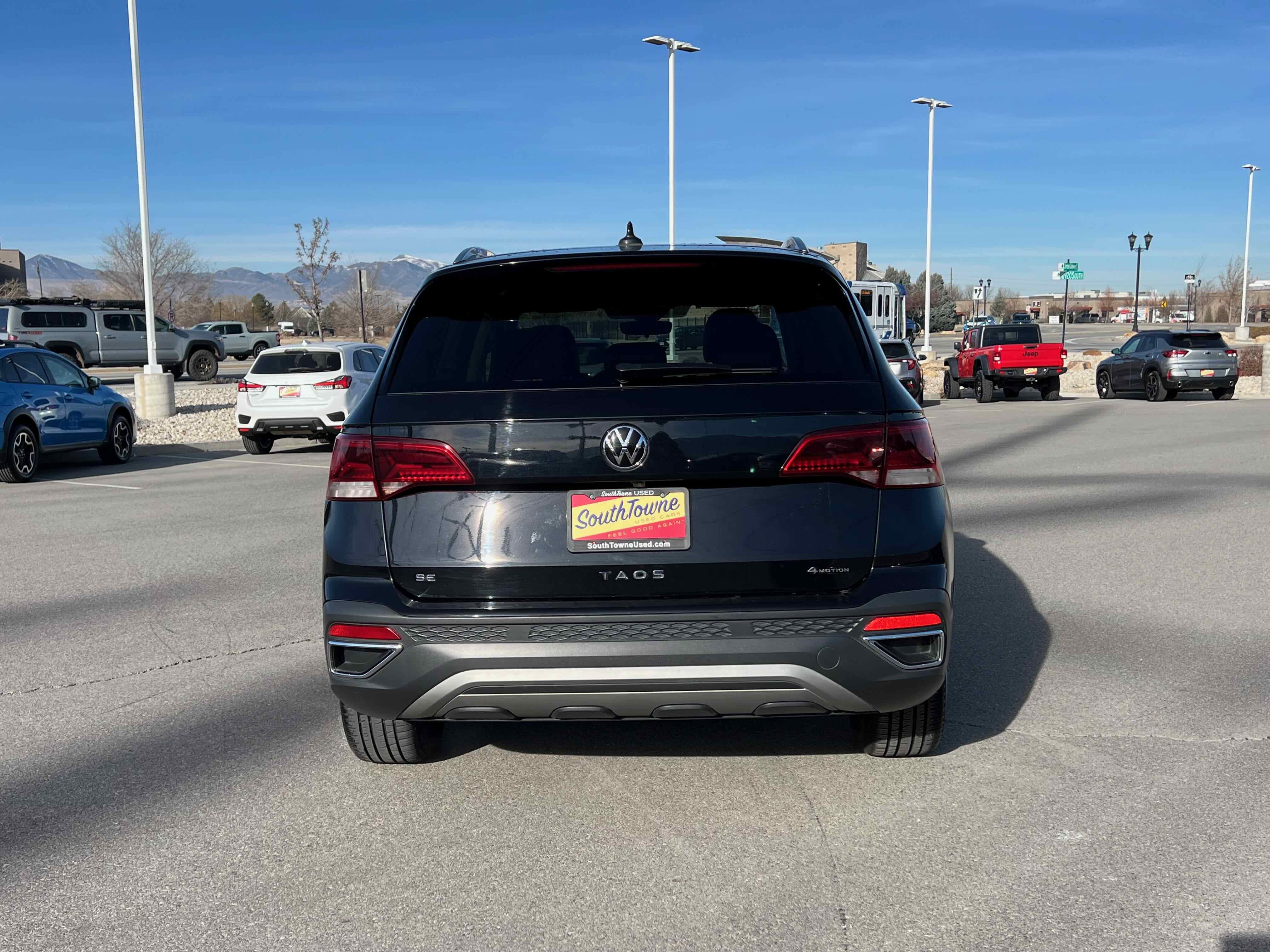 2023 Volkswagen Taos SE